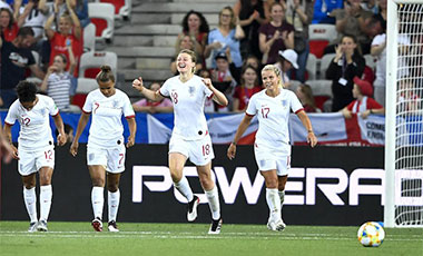 英格兰女足三连胜昂首晋级世界杯16强