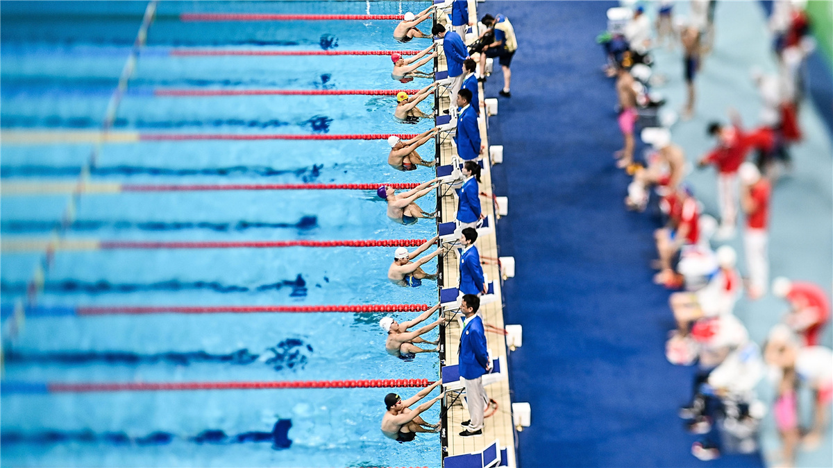 全运会-游泳男子4x100米混合泳接力决赛：联合队获得冠军