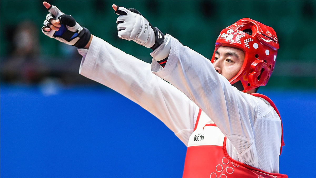 全运会-跆拳道男子80公斤以上级决赛：宋兆祥获金牌