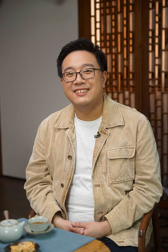 复旦哲学教授徐英瑾:我在抖音上散播哲学的漂流瓶 复旦哲学教授徐英瑾:我在抖音上散播哲学的漂流瓶