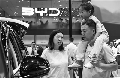 成本优势叠加智能升级 新能源车市占率持续走高