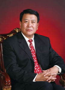 北汽集团党委书记、董事长徐和谊