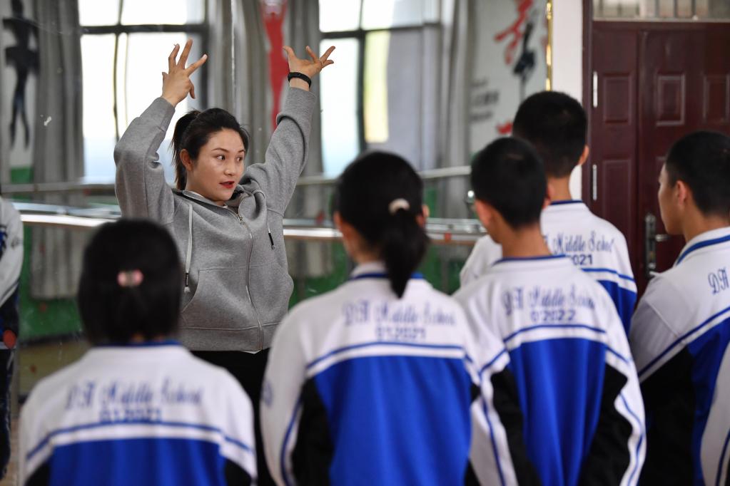 课间操，舞从敦煌来