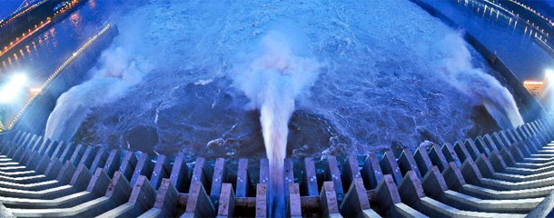 震撼 新华社记者镜头中的三峡