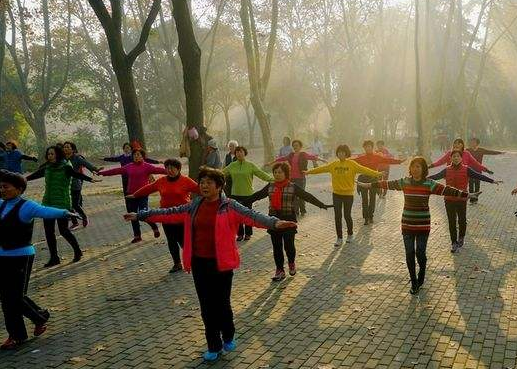 冬奥小课堂|冬天跳广场舞需要注意什么？